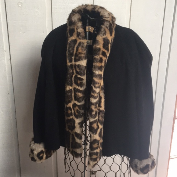 Designer German Made! Mondí. Faux And Wool. - Picture 1 of 2